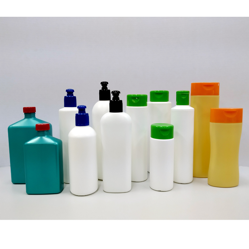 um conjunto de frascos e tubos de cosméticos, frascos para