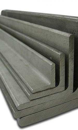 Cantoneira de ferro Cantoneira de ferro