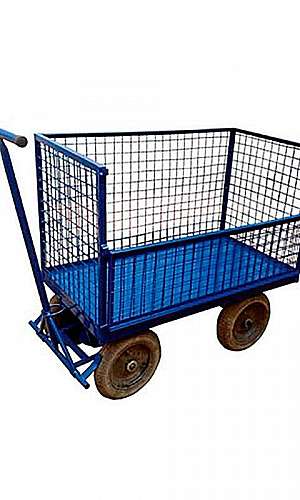 Carro plataforma com tela Carro plataforma com tela