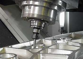 Ferramentaria de moldes de sopro sp Ferramentaria de moldes de sopro sp