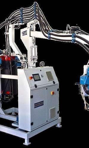 Injetora de PU baixa pressão Injetora de PU baixa pressão