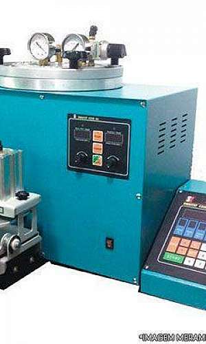 Mini injetora de plástico de bancada Mini injetora de plástico de bancada